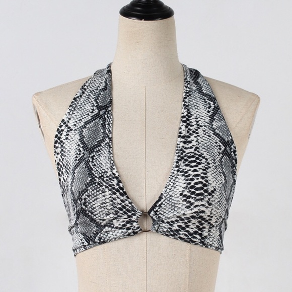 Snake skin halter crop top - Picture 3 of 5
